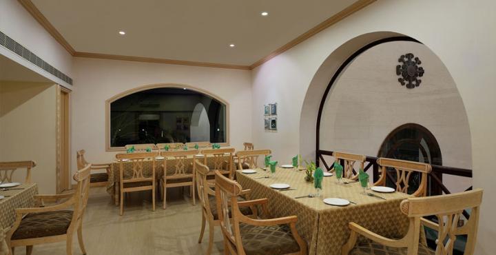 The Golden Palms Hotel & Spa Chik Banavar Exterior photo