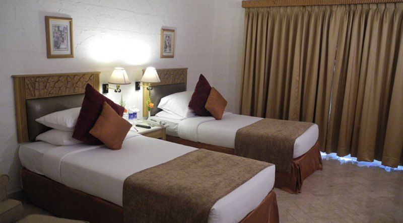 The Golden Palms Hotel & Spa Chik Banavar Exterior photo